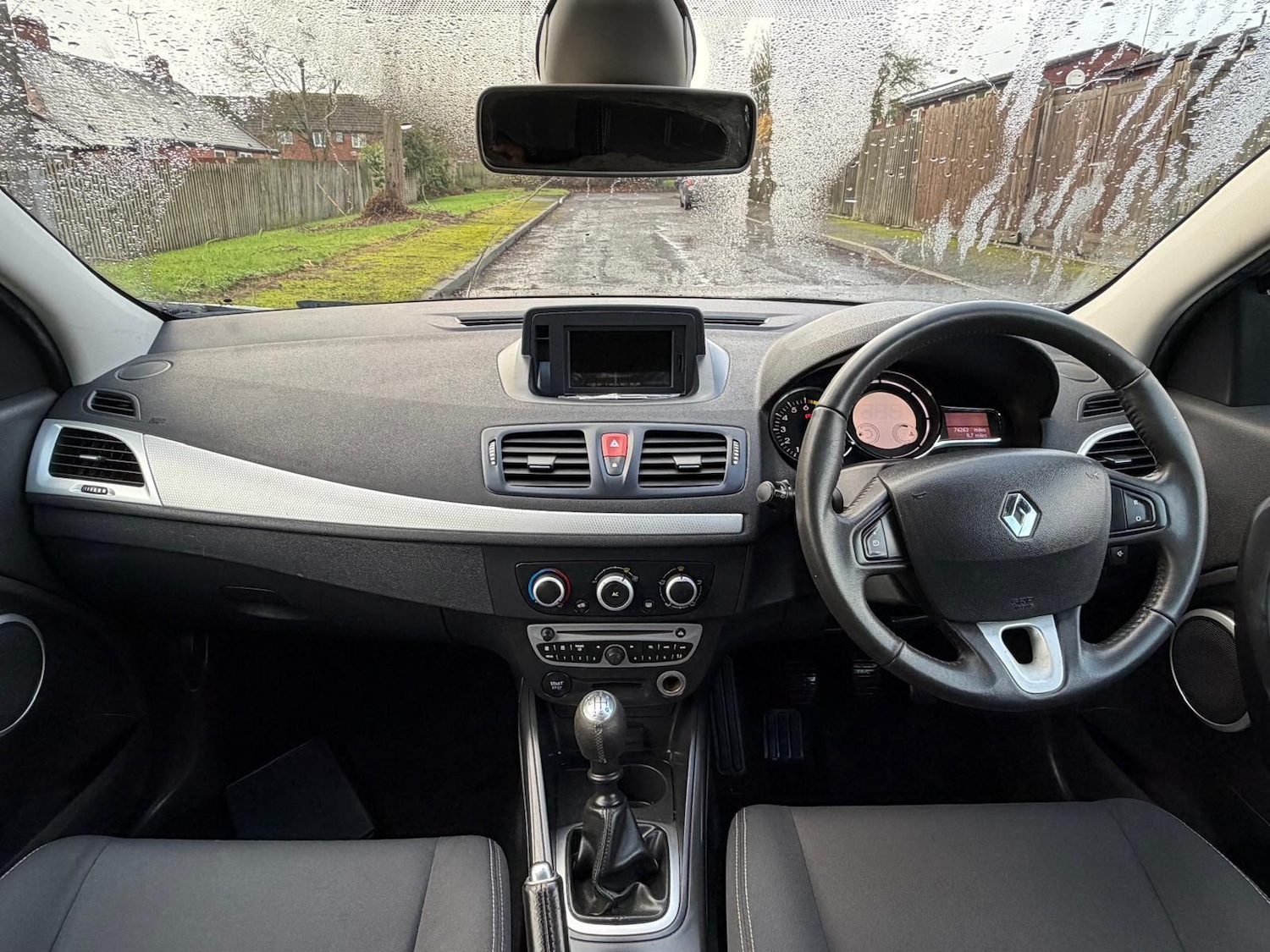 Used Renault Megane 2011 for sale - 76742804: Photo 16