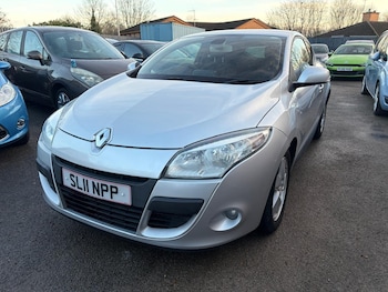 2011 (11) - 1.6 16V 110 Dynamique TomTom 3dr