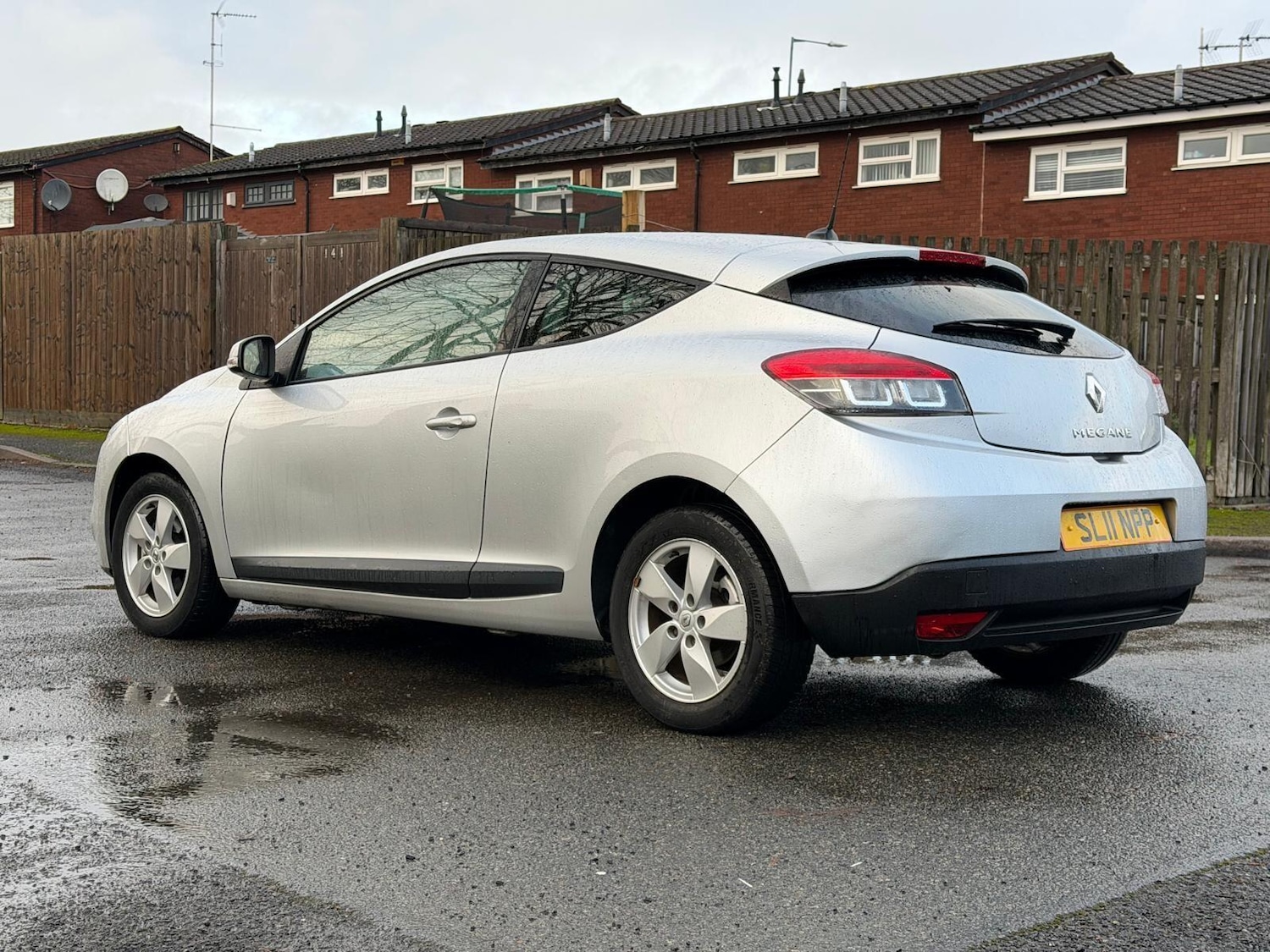 Used Renault Megane 2011 for sale - 76742804: Photo 5