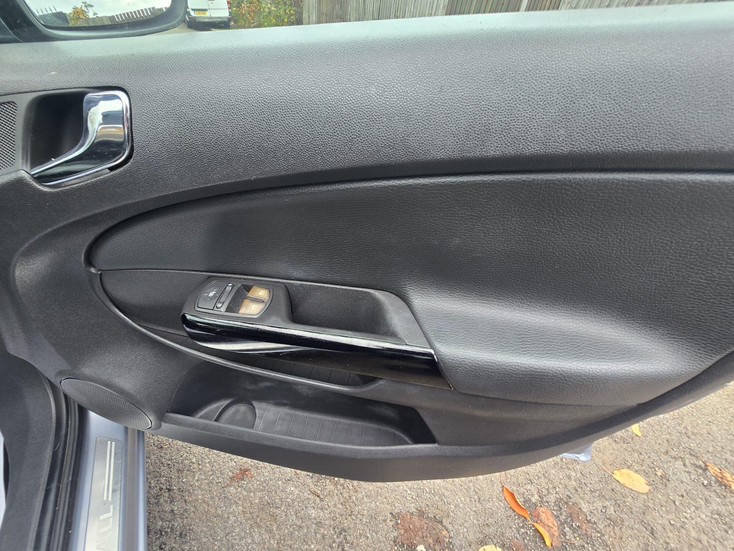 Used Vauxhall Corsa for sale - 76485355: Photo 31