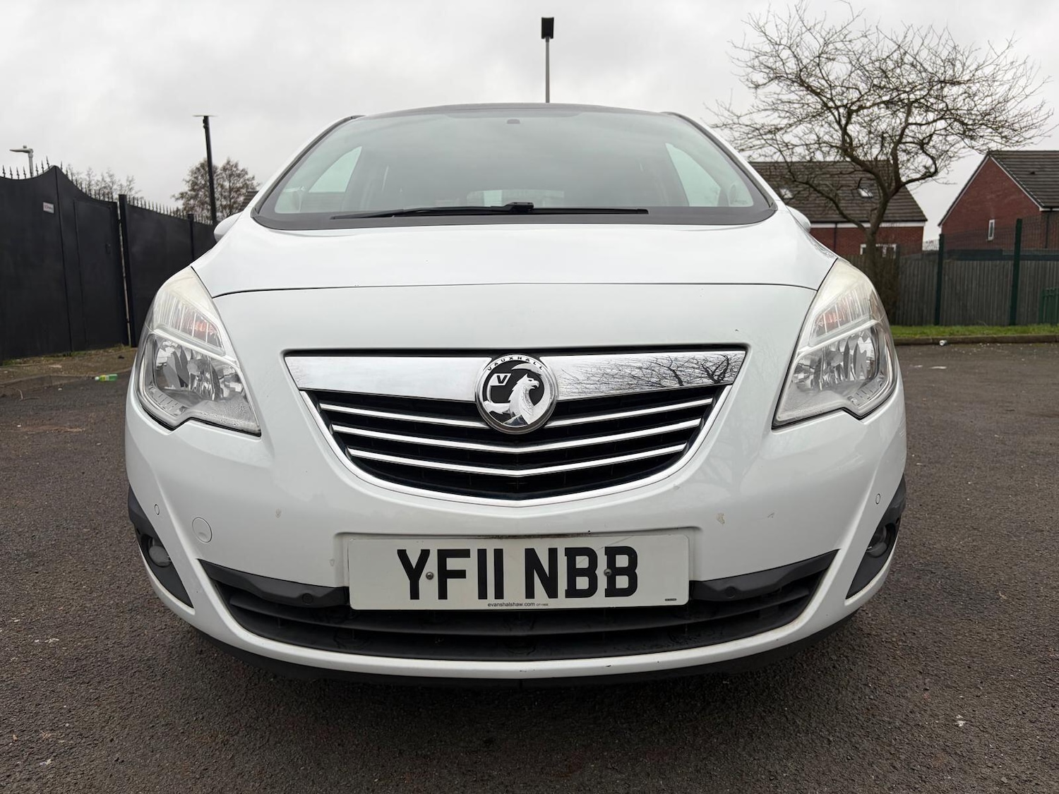 Used Vauxhall Meriva 2011 for sale - 77646549: Photo 2