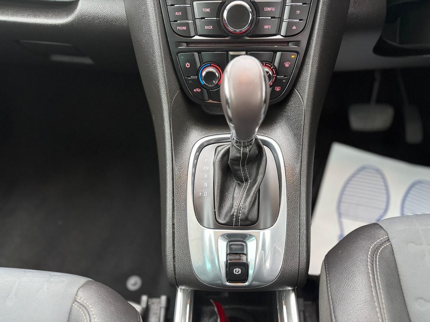 Used Vauxhall Meriva 2011 for sale - 77646549: Photo 25