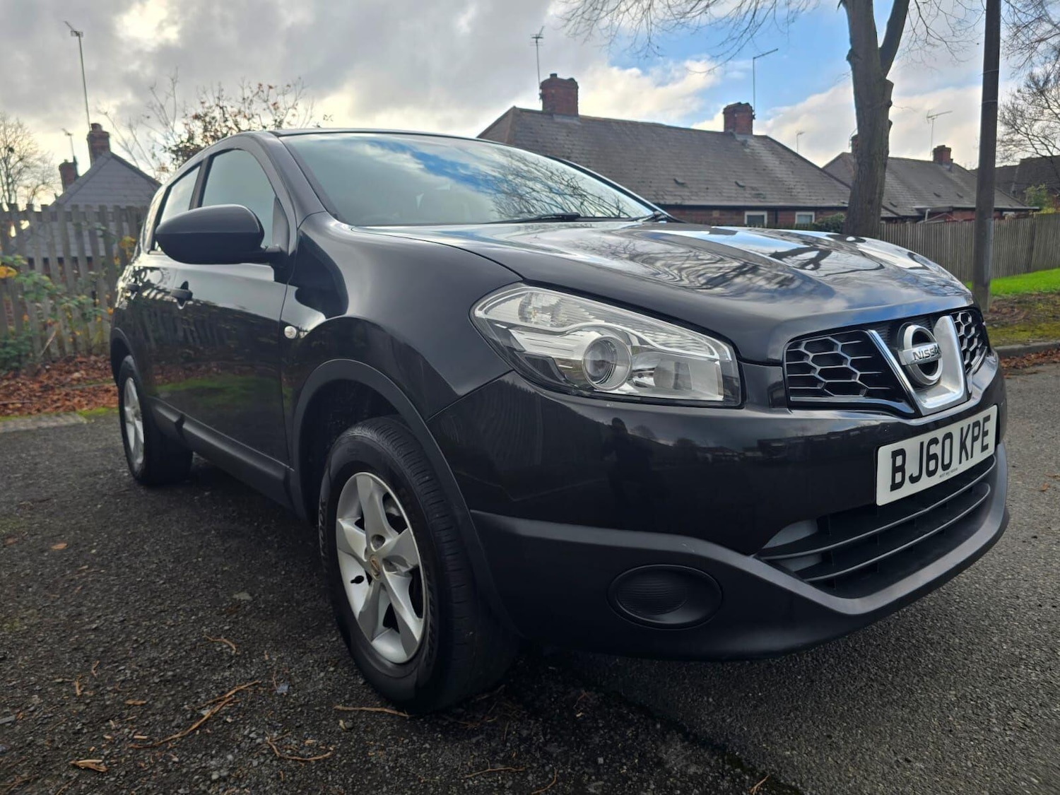 Used Nissan Qashqai for sale - 76512867: Photo 2