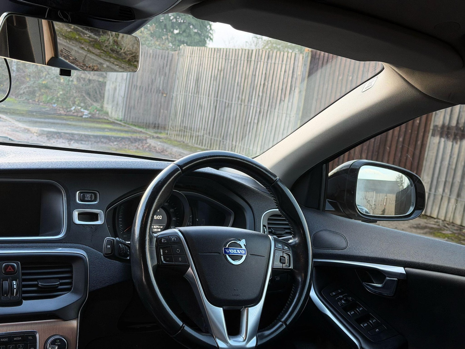 Used Volvo V40 Cross Country 2015 for sale - 76753269: Photo 10