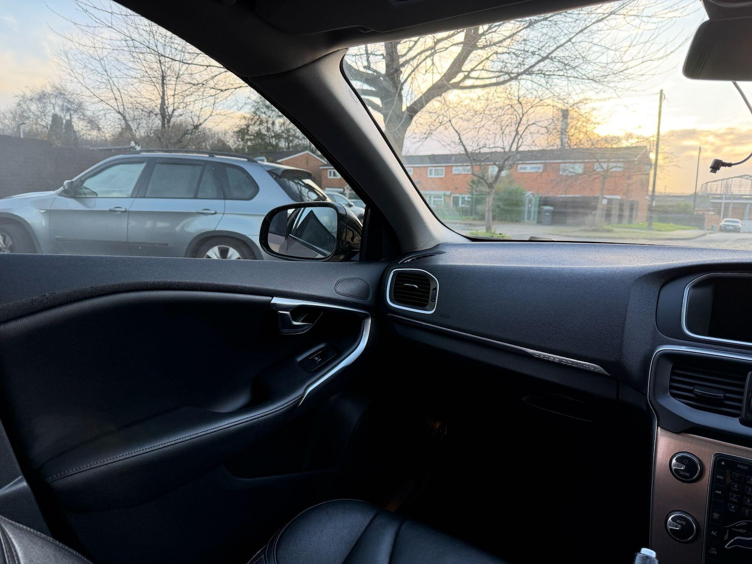 Used Volvo V40 Cross Country 2015 for sale - 76753269: Photo 13