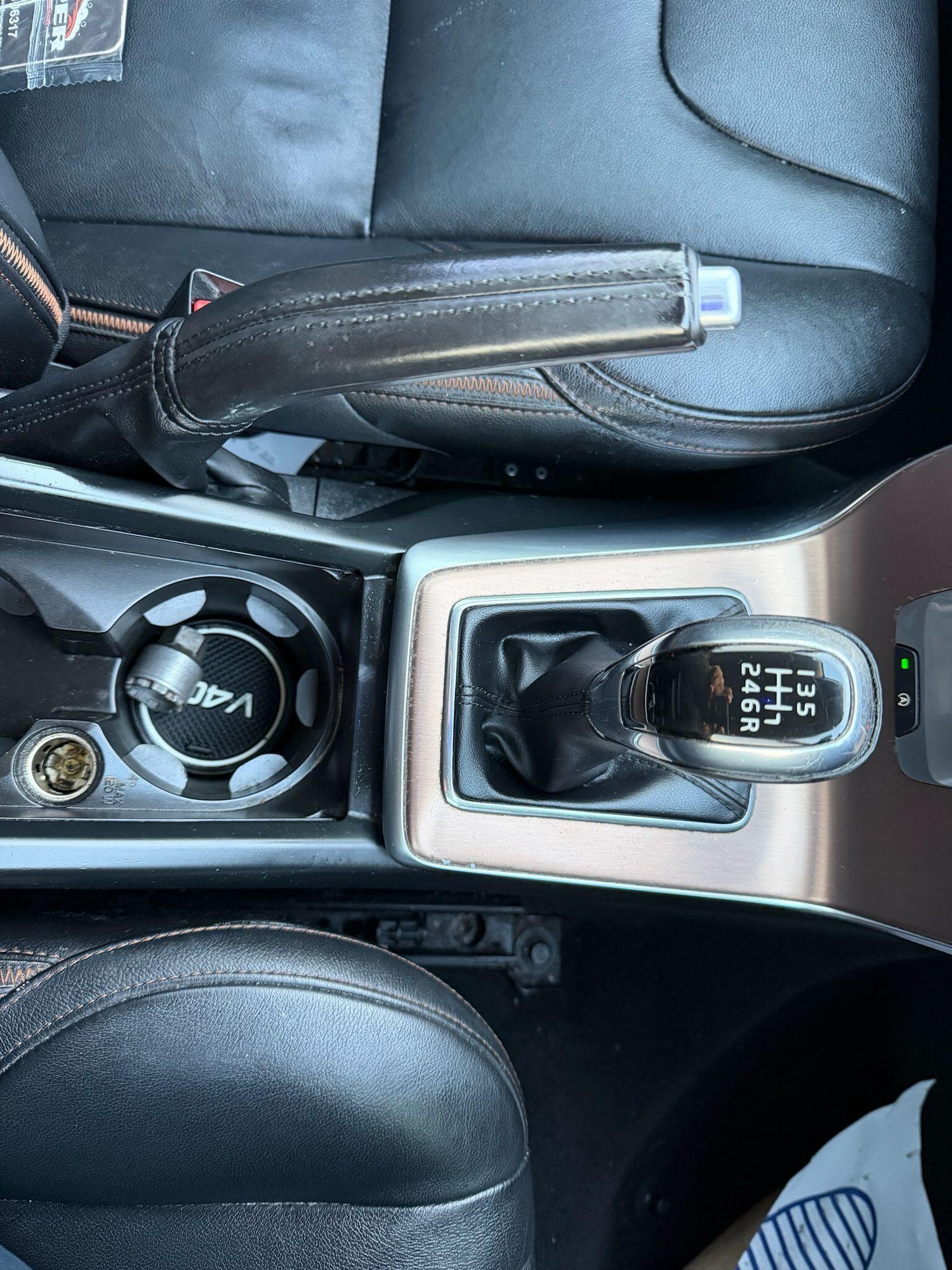 Used Volvo V40 Cross Country 2015 for sale - 76753269: Photo 15