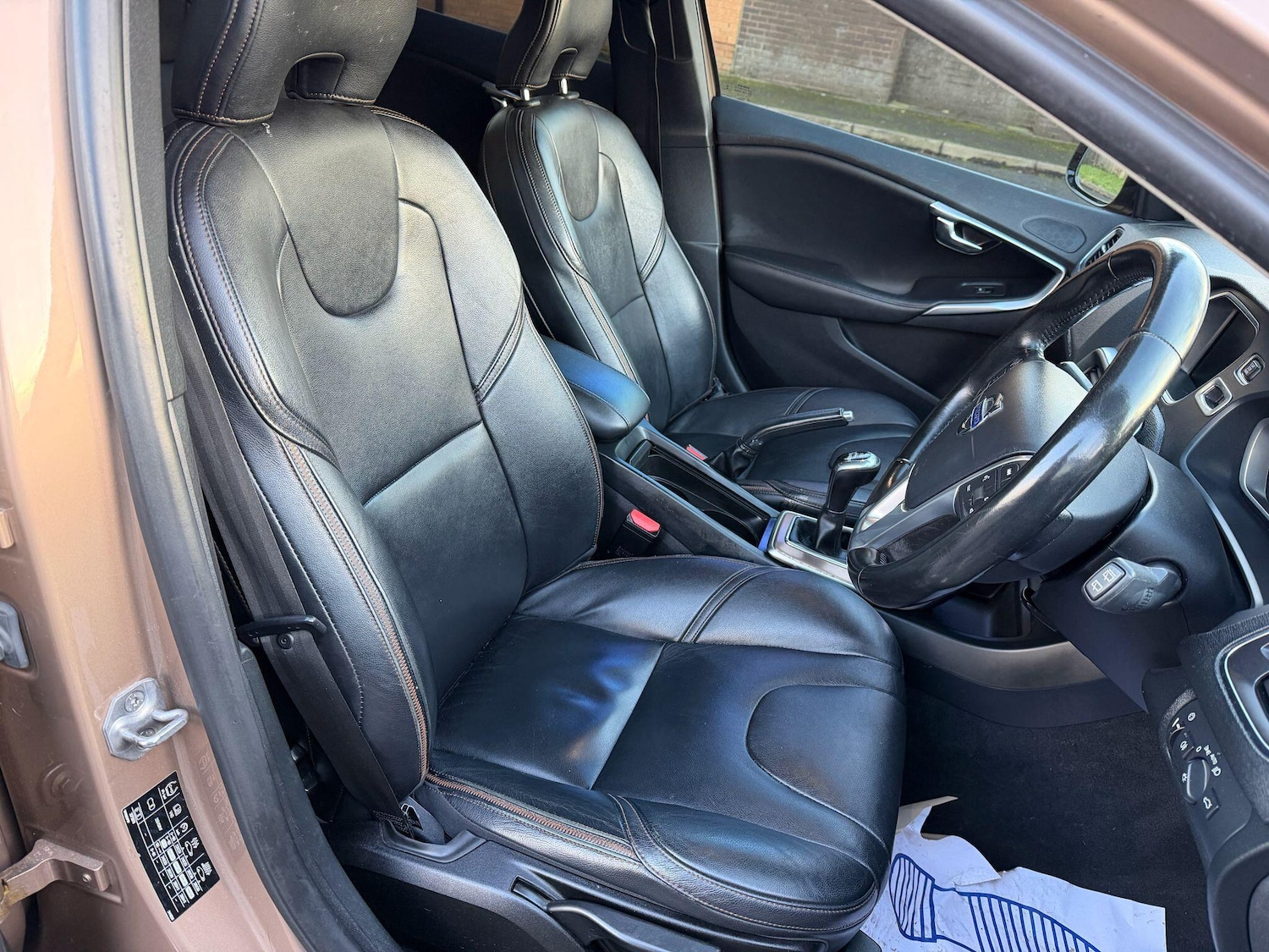 Used Volvo V40 Cross Country 2015 for sale - 76753269: Photo 16