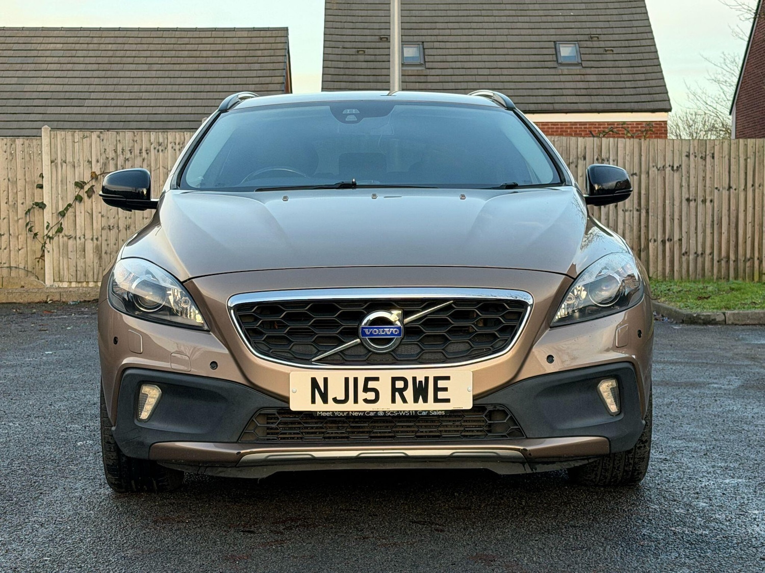 Used Volvo V40 Cross Country 2015 for sale - 76753269: Photo 2
