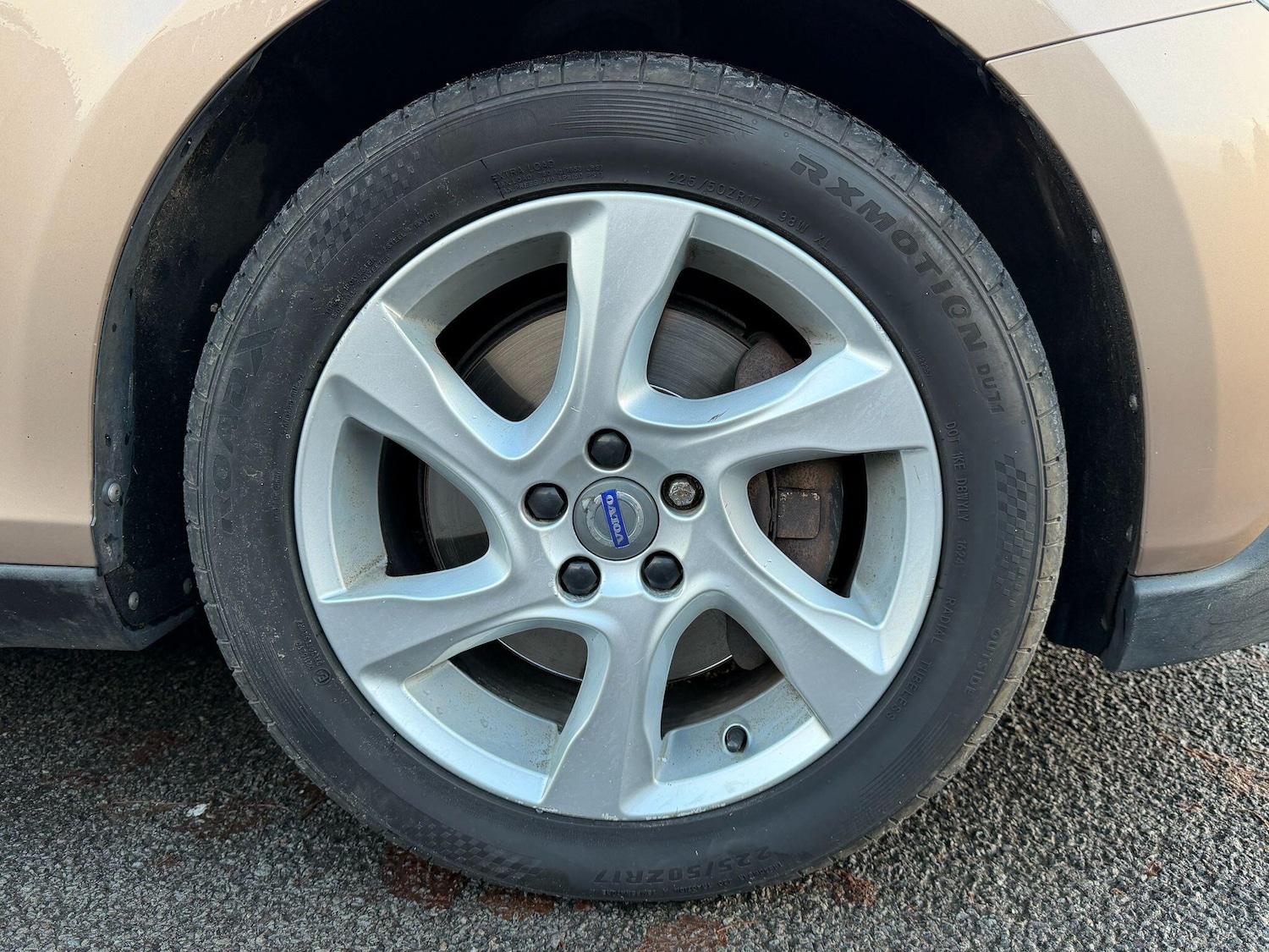 Used Volvo V40 Cross Country 2015 for sale - 76753269: Photo 26