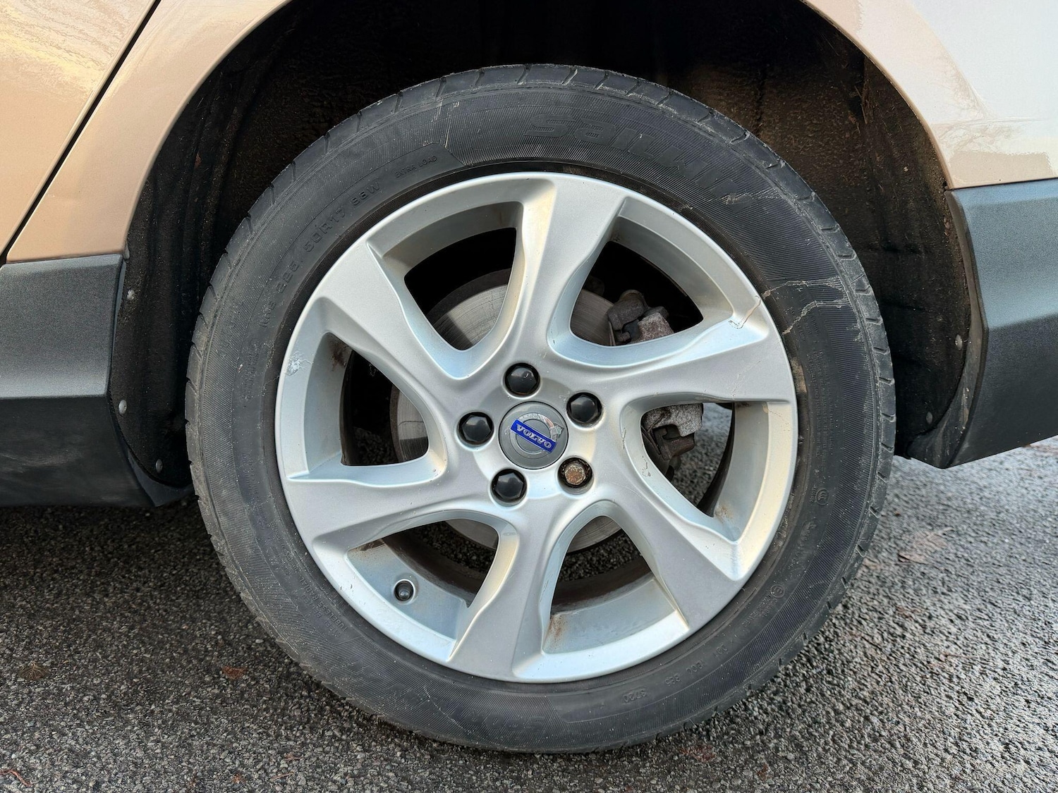 Used Volvo V40 Cross Country 2015 for sale - 76753269: Photo 28