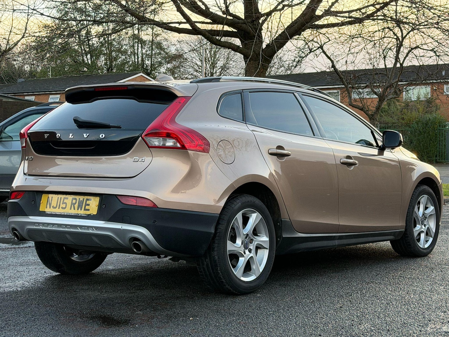 Used Volvo V40 Cross Country 2015 for sale - 76753269: Photo 9
