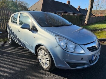 Vauxhall - Corsa