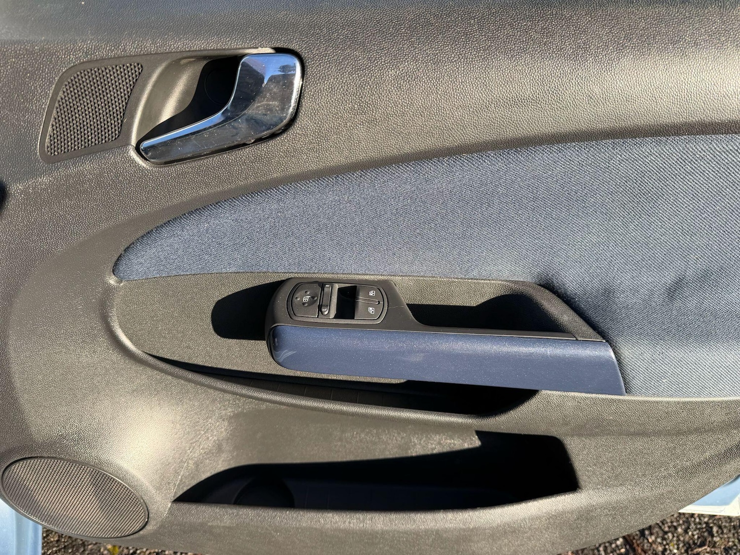 Used Vauxhall Corsa for sale - 76700901: Photo 28