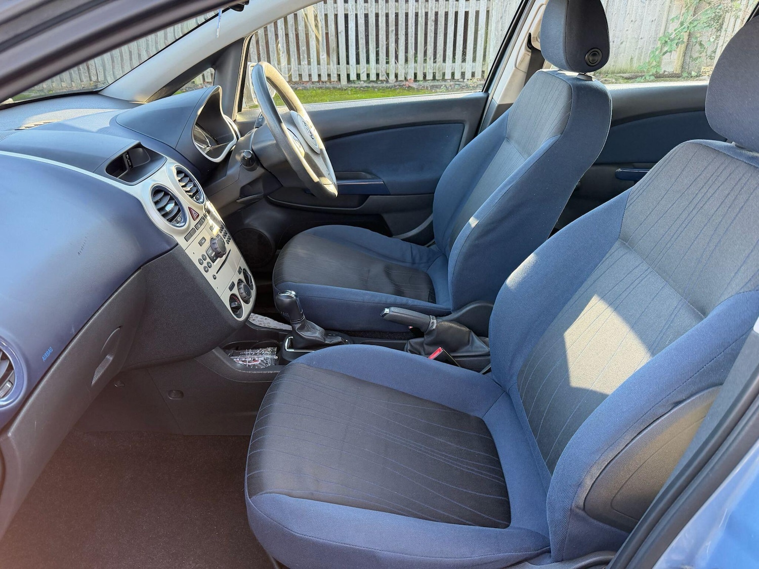 Used Vauxhall Corsa for sale - 76700901: Photo 40