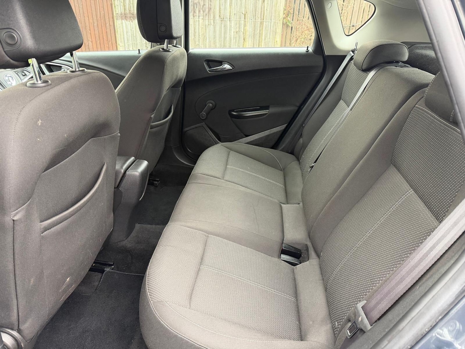 Used Vauxhall Astra 2013 for sale - 77331837: Photo 19