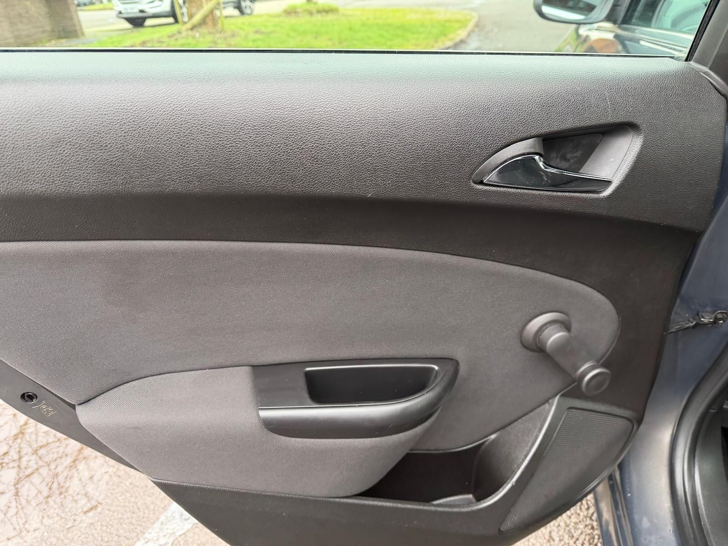 Used Vauxhall Astra 2013 for sale - 77331837: Photo 28