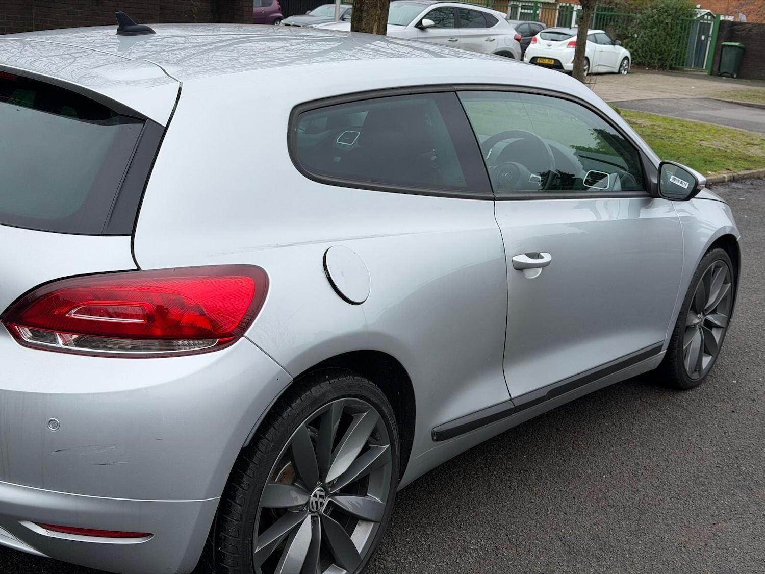 Used Volkswagen Scirocco 2010 for sale - 77331845: Photo 10