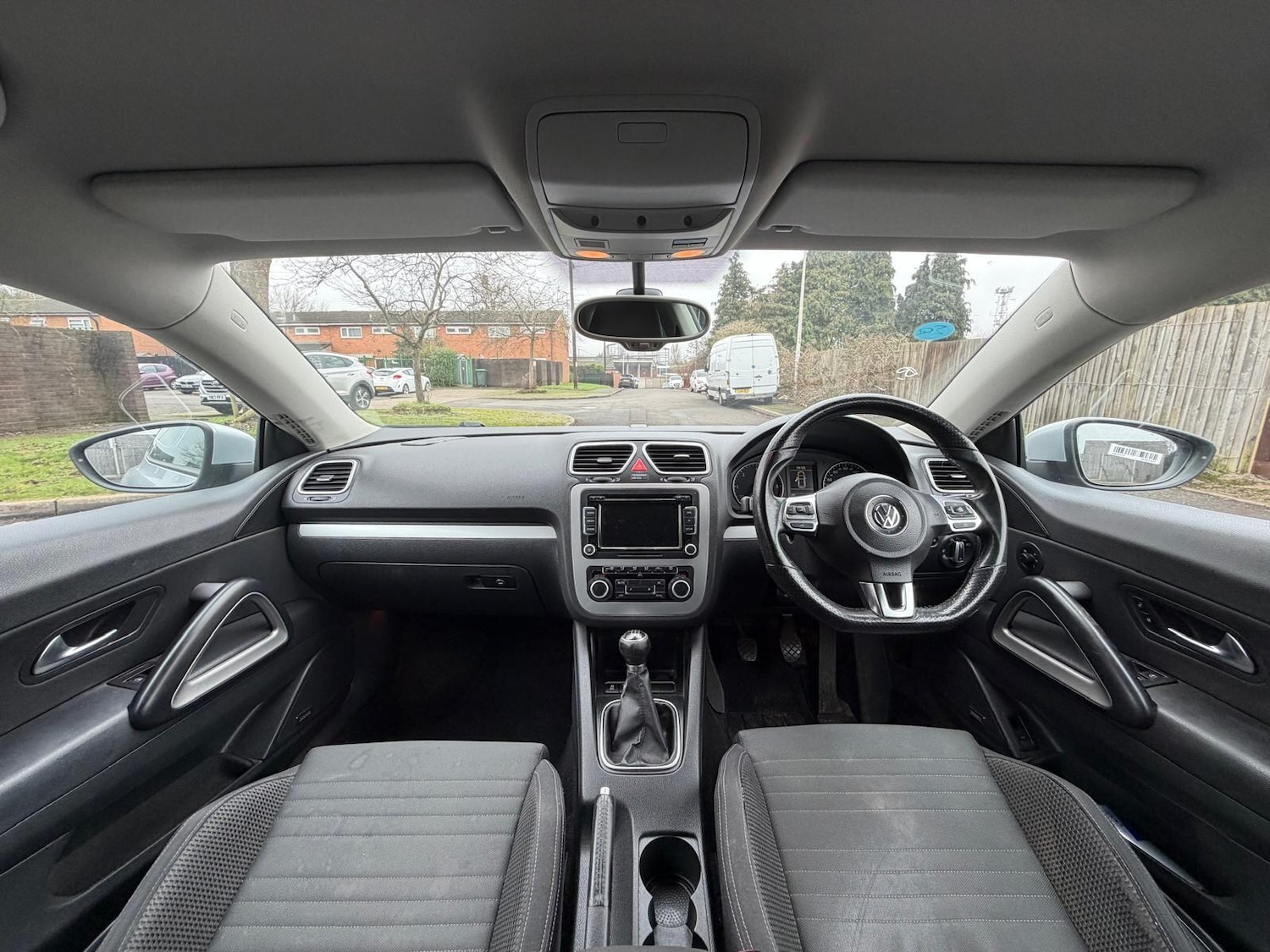 Used Volkswagen Scirocco 2010 for sale - 77331845: Photo 11