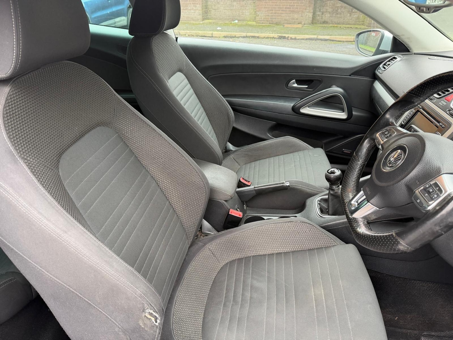 Used Volkswagen Scirocco 2010 for sale - 77331845: Photo 14