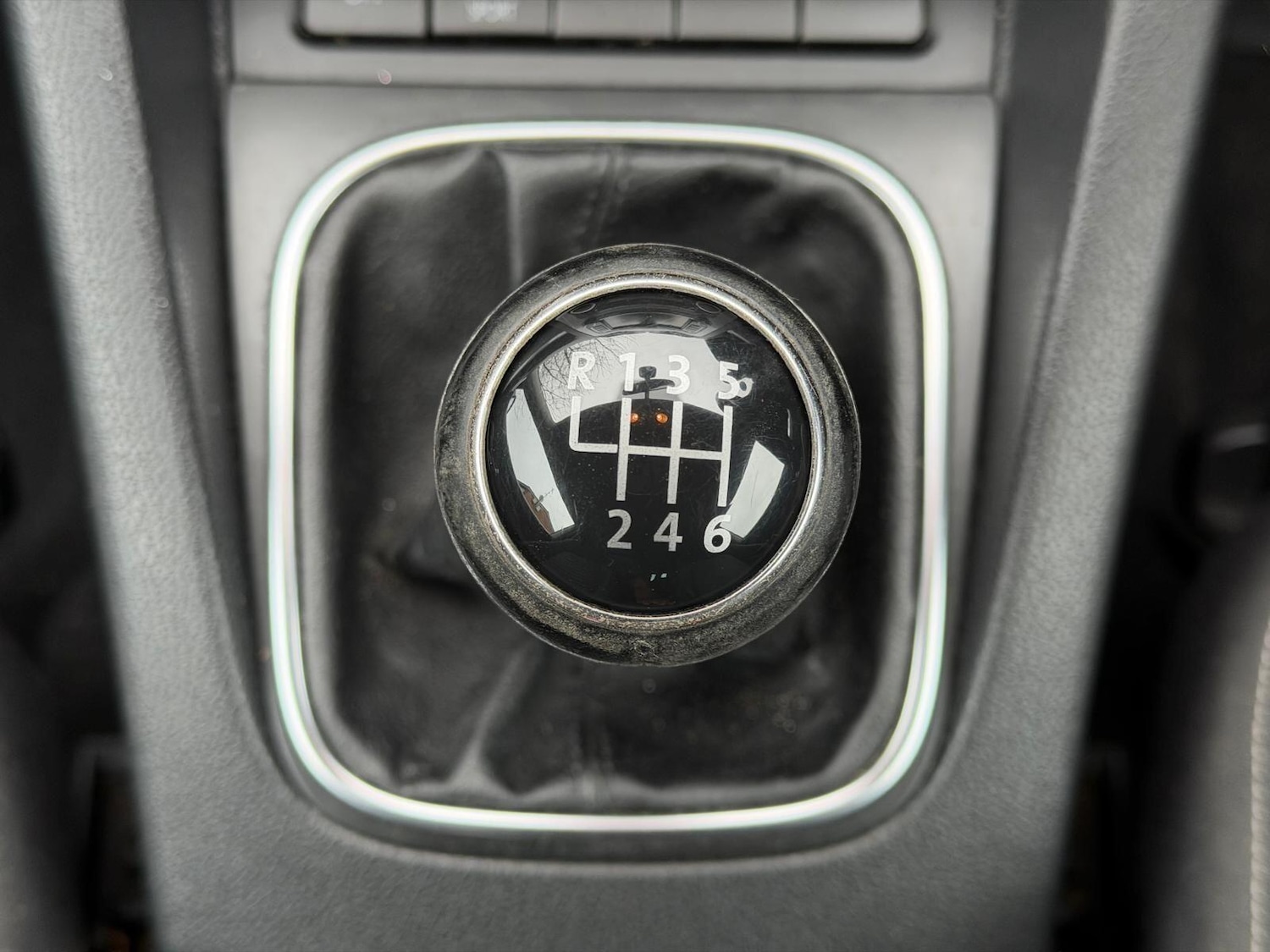 Used Volkswagen Scirocco 2010 for sale - 77331845: Photo 18