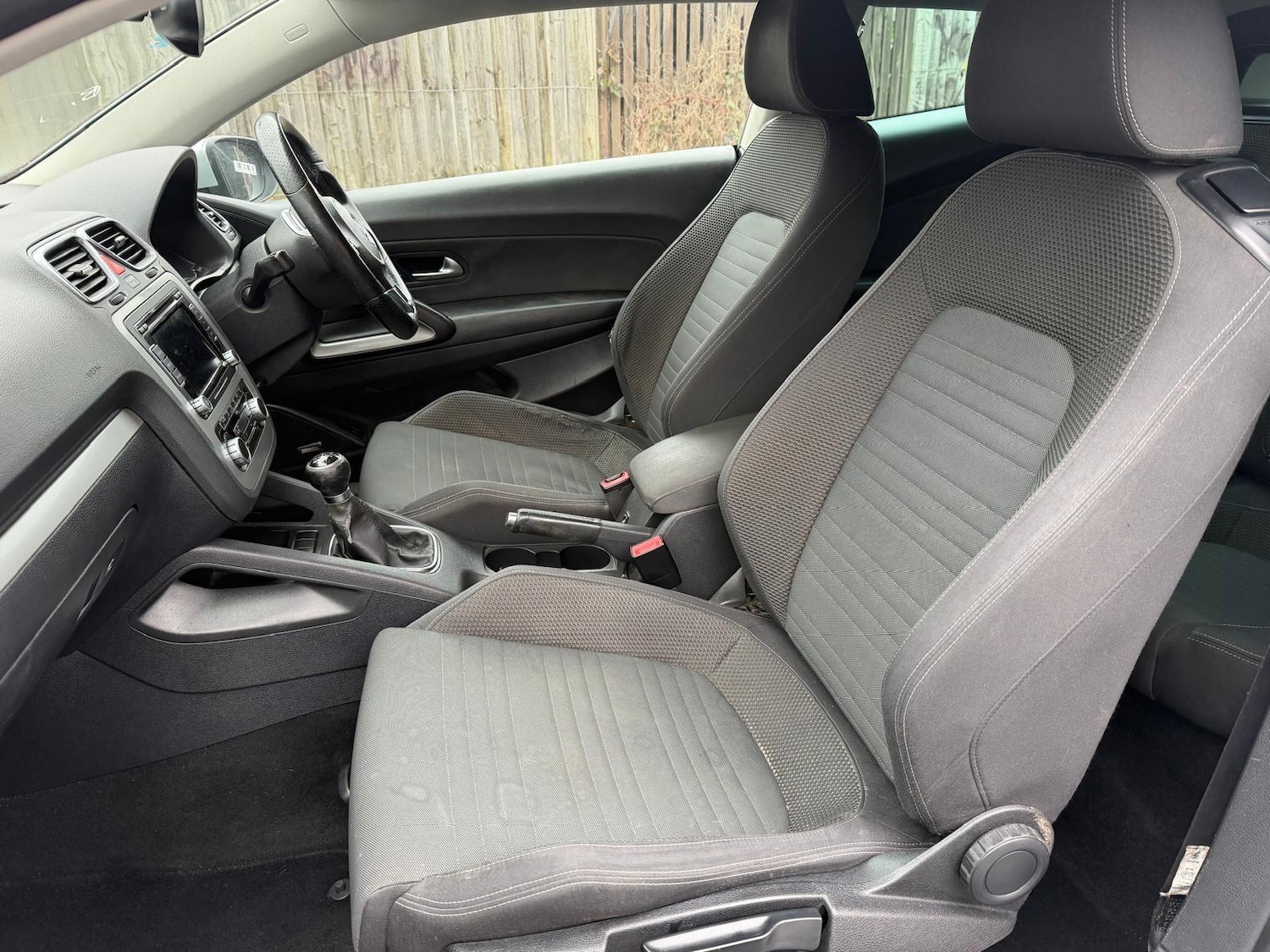 Used Volkswagen Scirocco 2010 for sale - 77331845: Photo 33