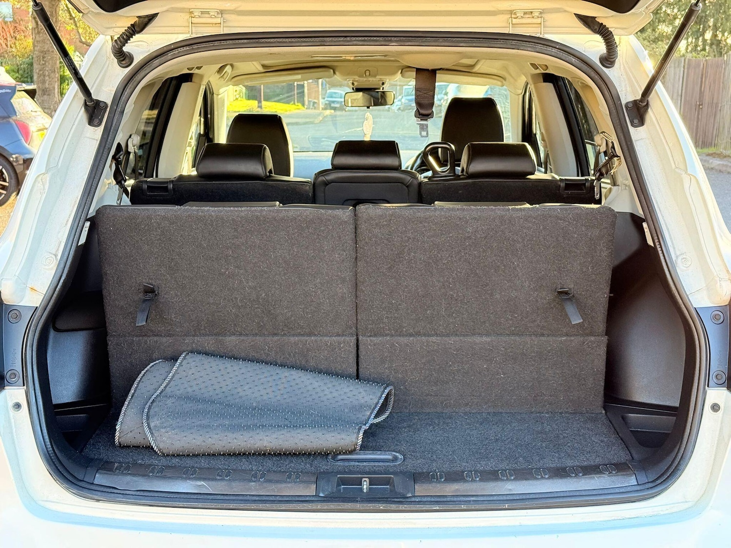 Used Nissan Qashqai+2 2012 for sale - 78147752: Photo 44