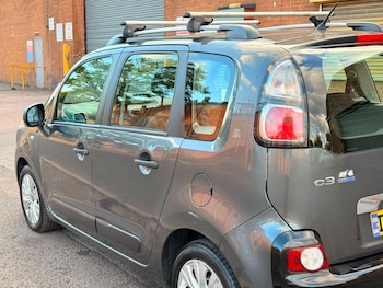Used Citroen C3 Picasso 2015 for sale - 79471987: Photo