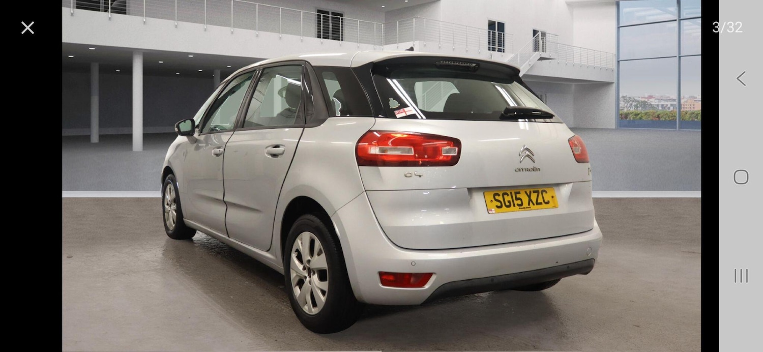 Used Citroen C4 Picasso 2015 for sale - 76527853: Photo 3