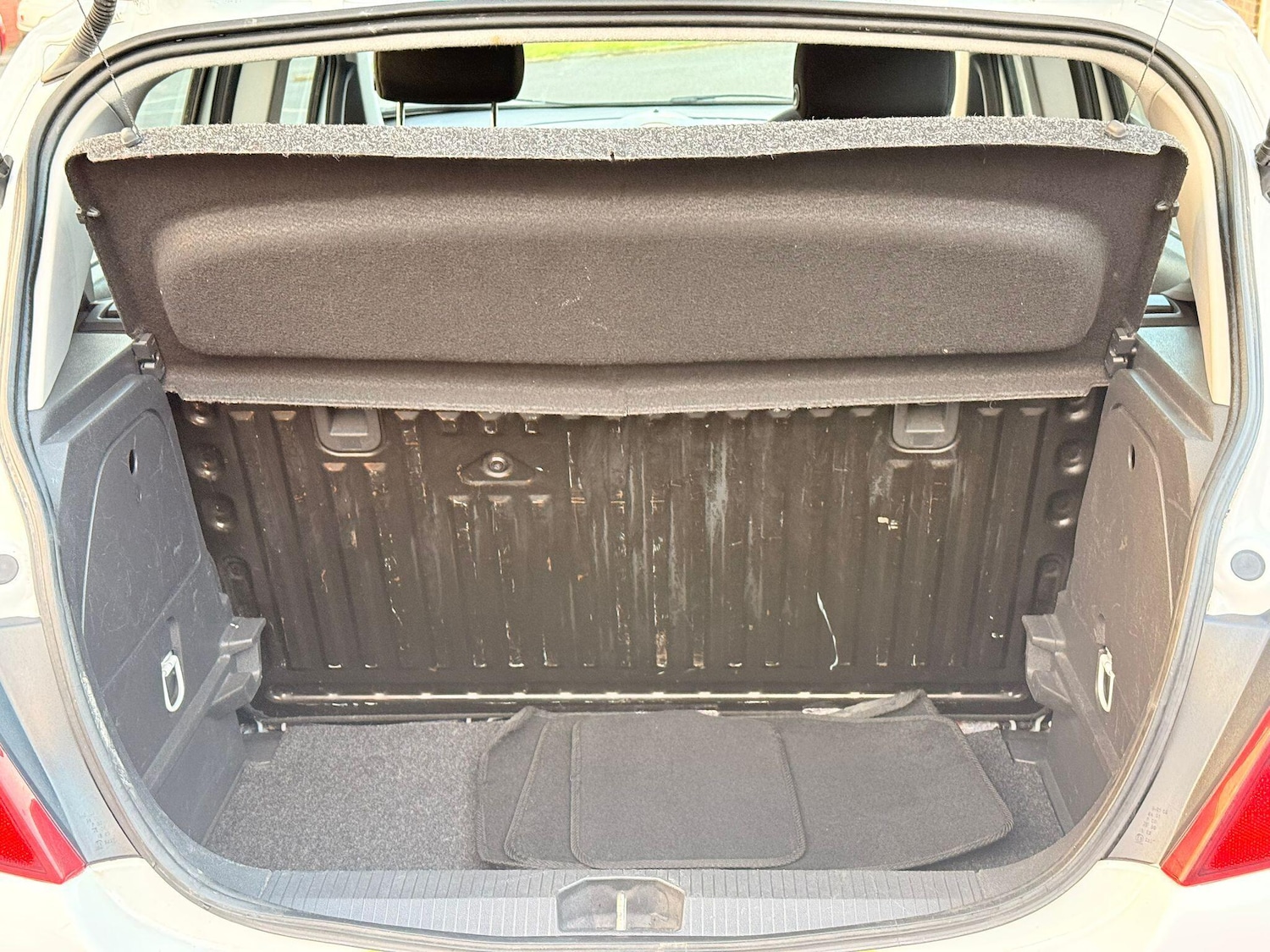 Used Vauxhall Corsa 2014 for sale - 77898638: Photo 39