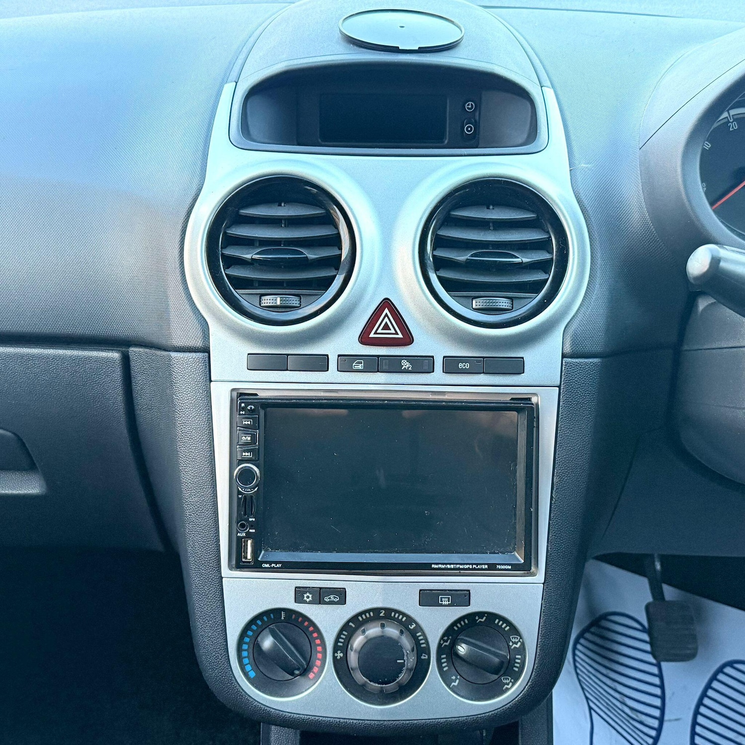 Used Vauxhall Corsa 2014 for sale - 77898638: Photo 45