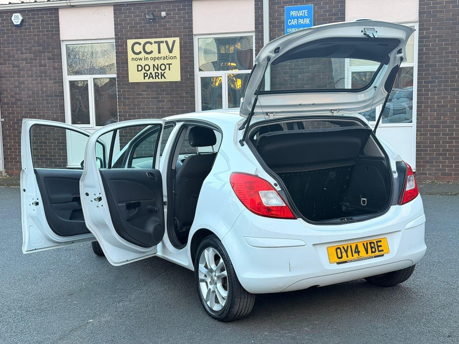 Used Vauxhall Corsa 2014 for sale - 77898638: Photo 9