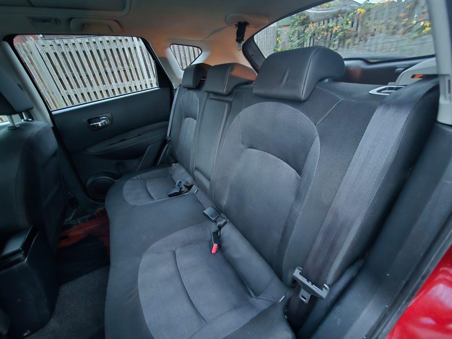 Used Nissan Qashqai for sale - 76528001: Photo 32