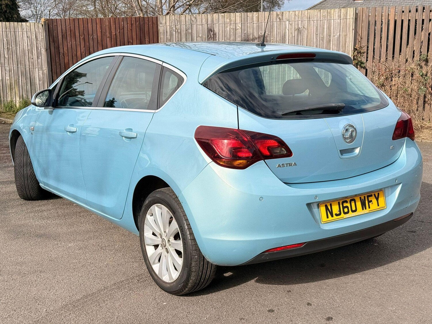 Used Vauxhall Astra 2010 for sale - 77839916: Photo 11