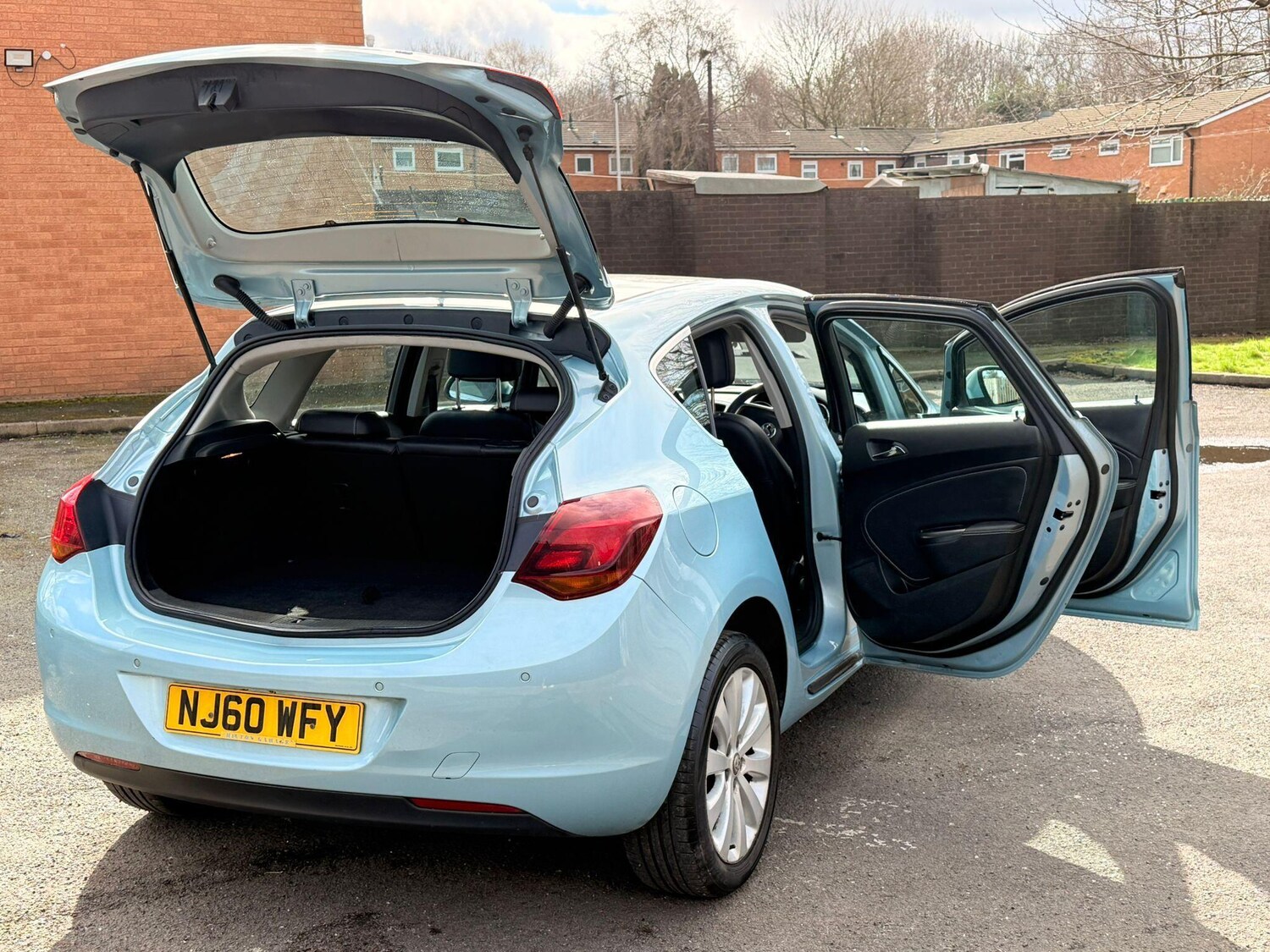 Used Vauxhall Astra 2010 for sale - 77839916: Photo 18