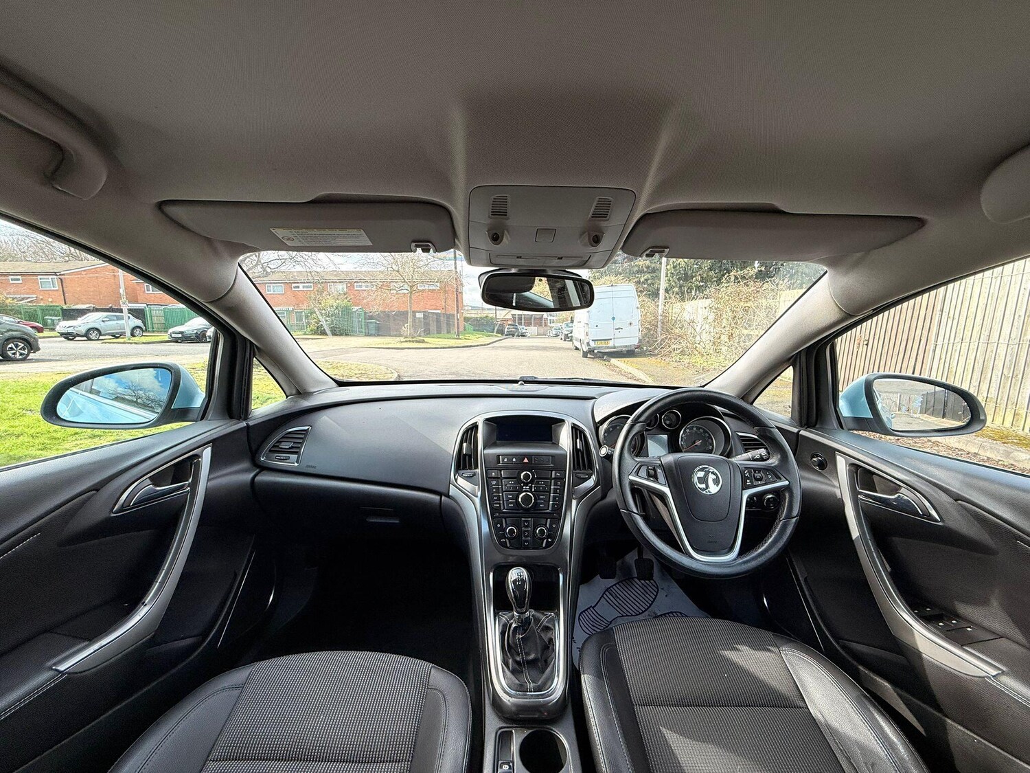 Used Vauxhall Astra 2010 for sale - 77839916: Photo 25