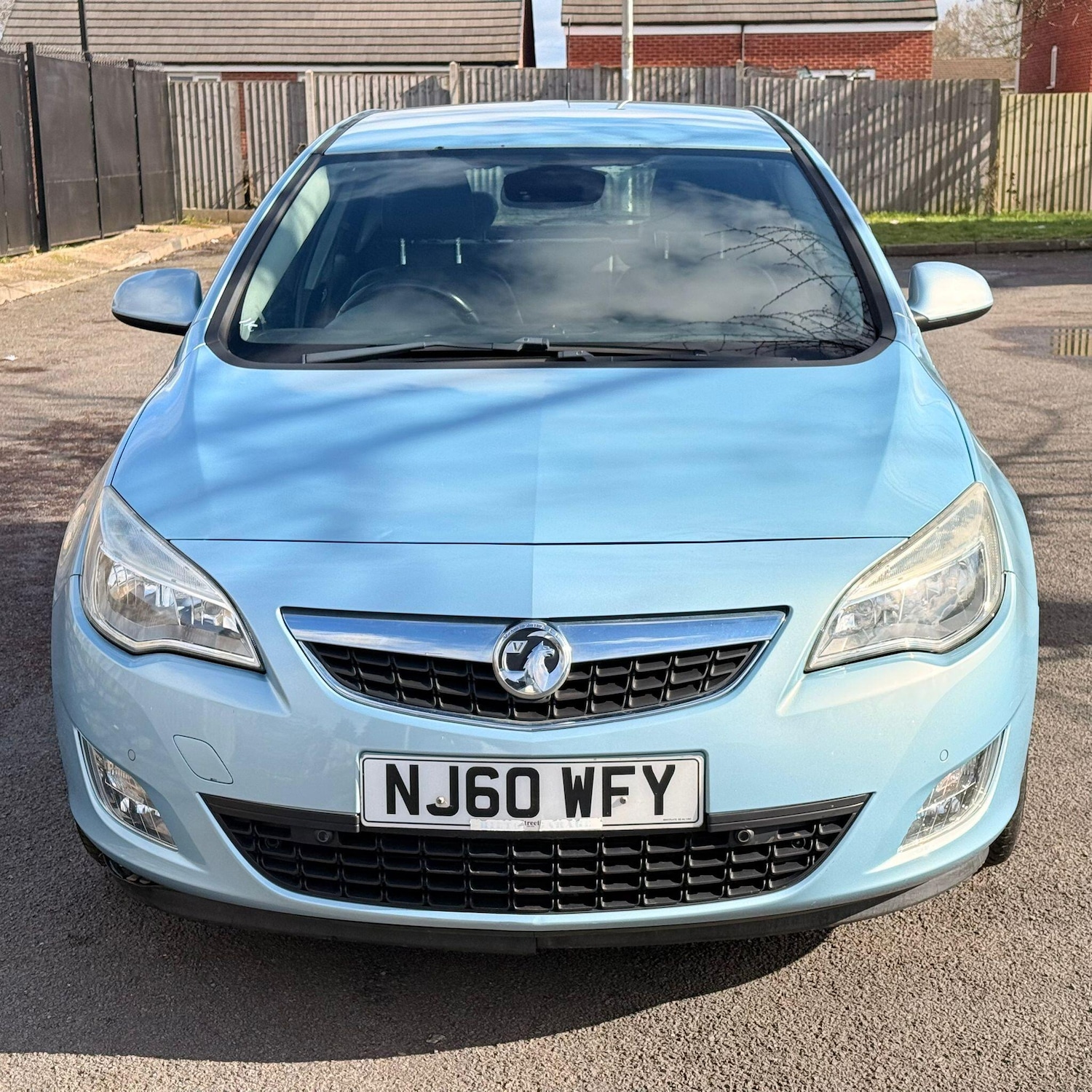 Used Vauxhall Astra 2010 for sale - 77839916: Photo 3