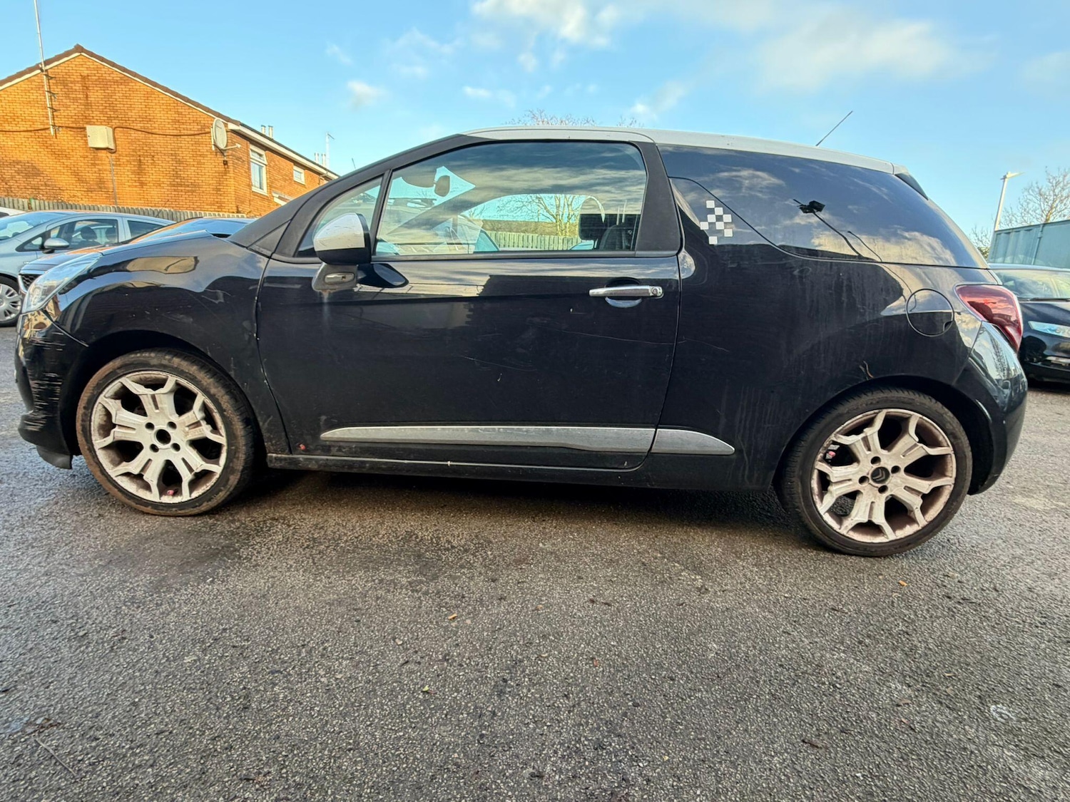 Used Citroen DS3 2015 for sale - 76913916: Photo 13