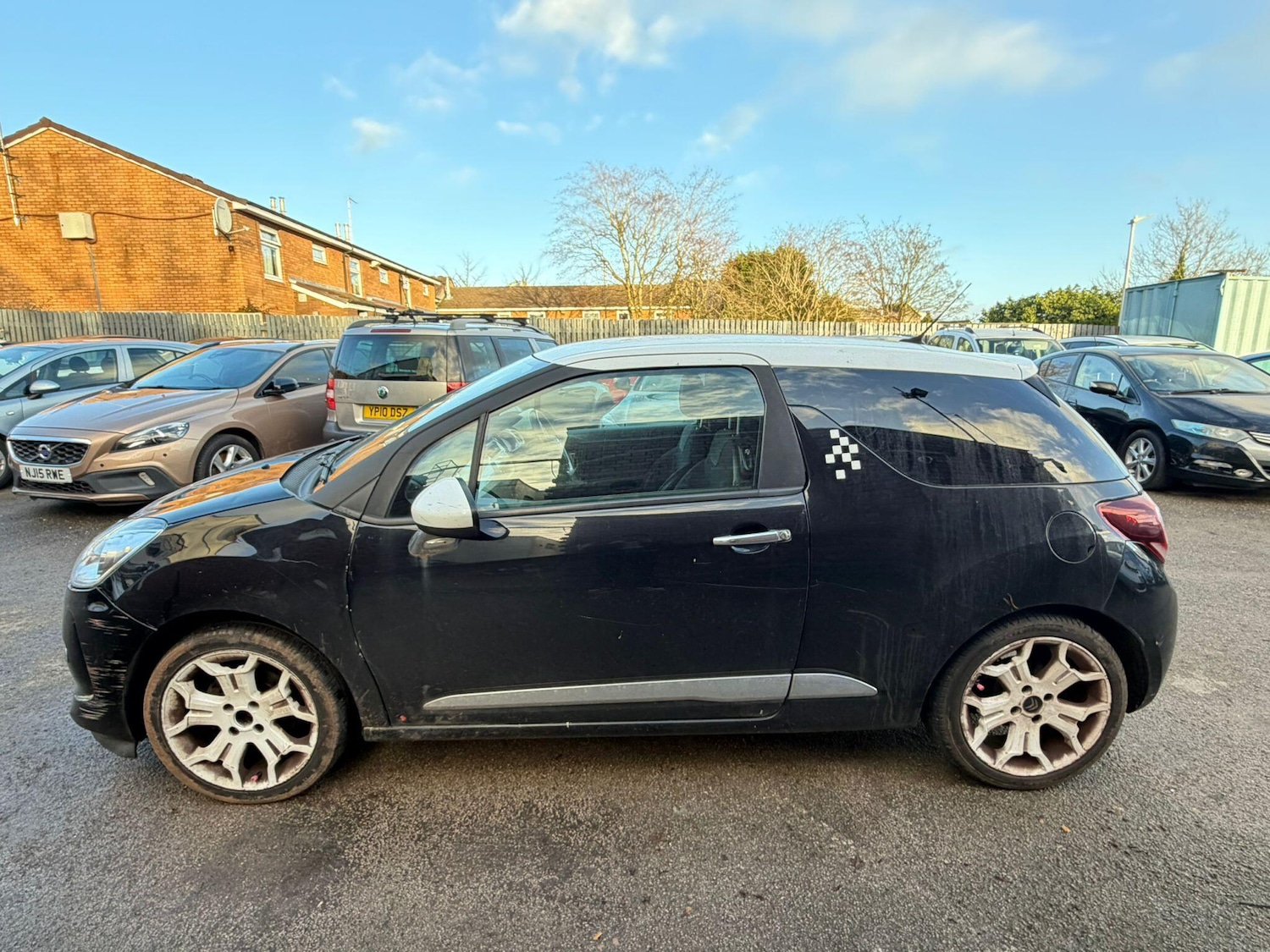 Used Citroen DS3 2015 for sale - 76913916: Photo 14