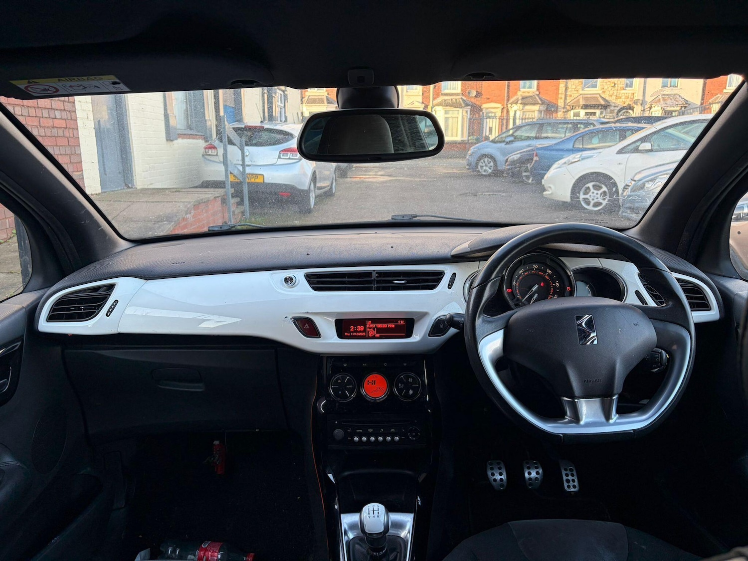 Used Citroen DS3 2015 for sale - 76913916: Photo 19