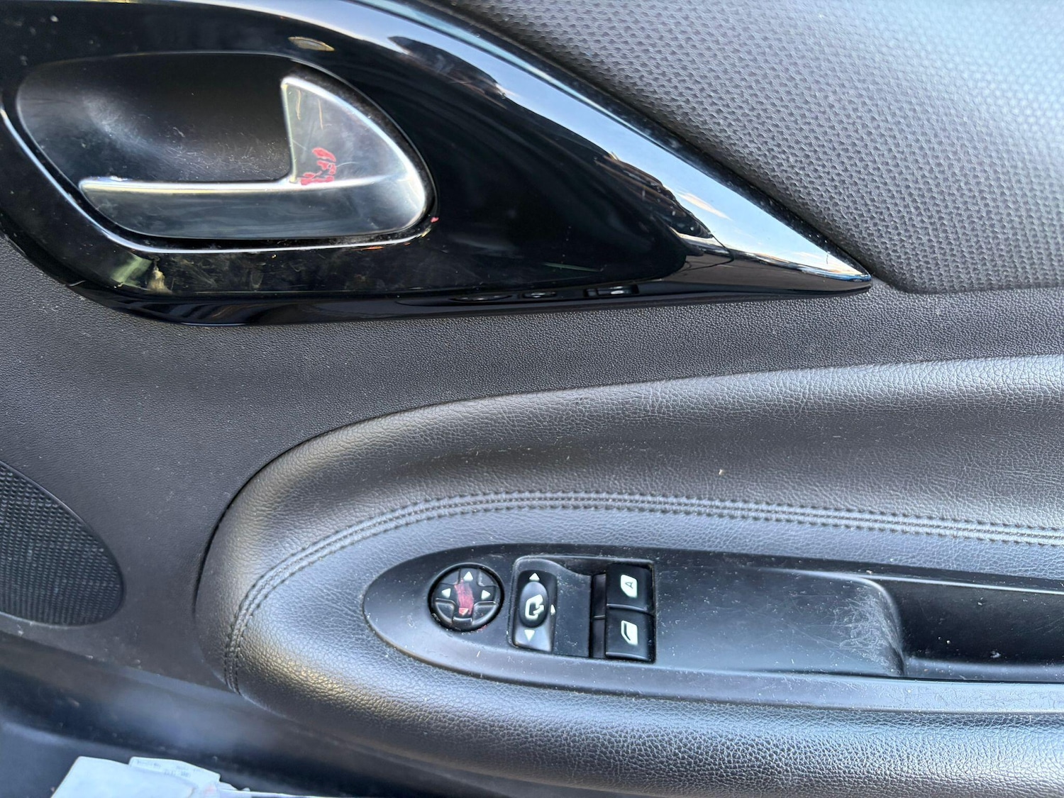 Used Citroen DS3 2015 for sale - 76913916: Photo 22