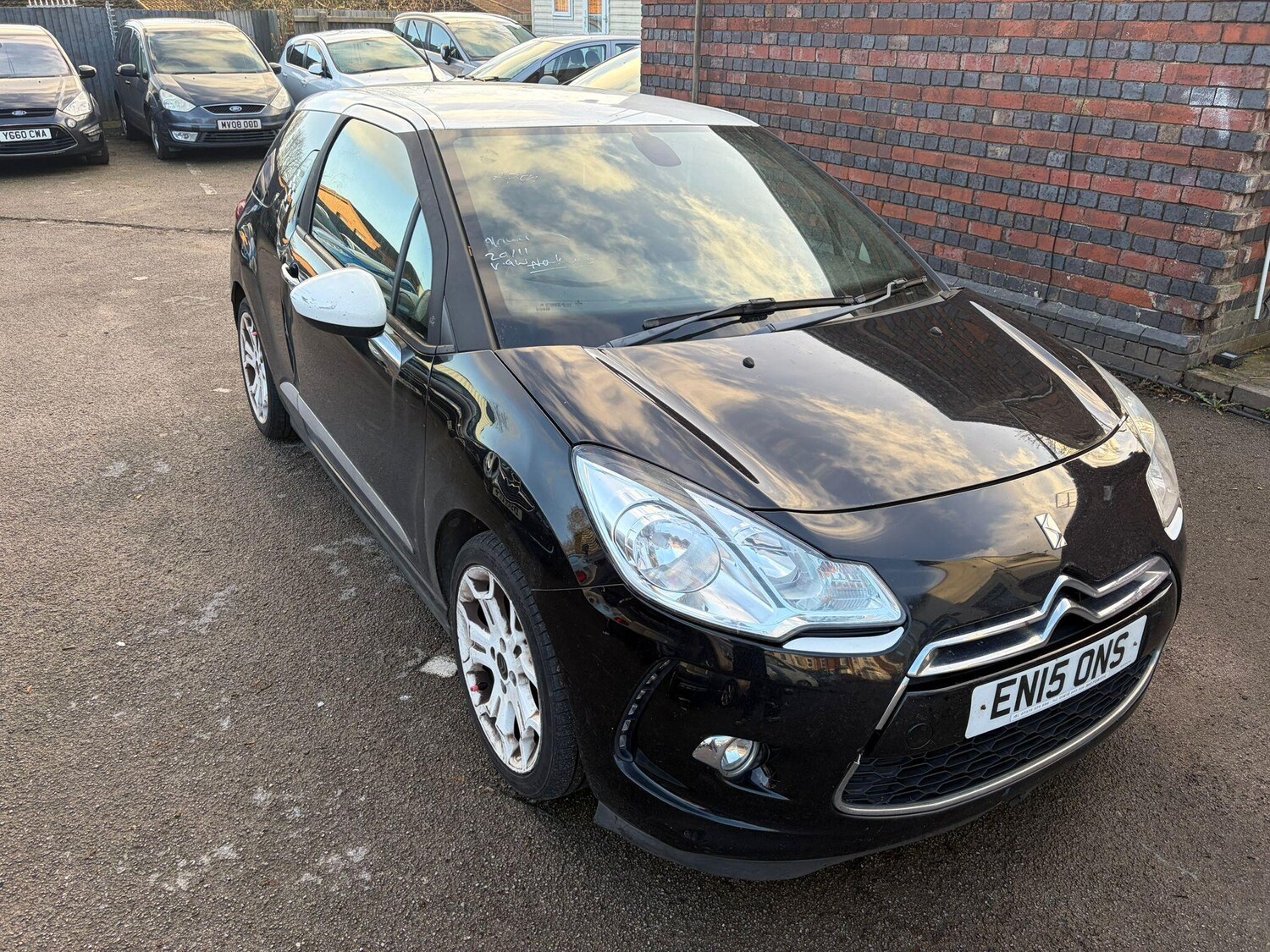 Used Citroen DS3 2015 for sale - 76913916: Photo 5