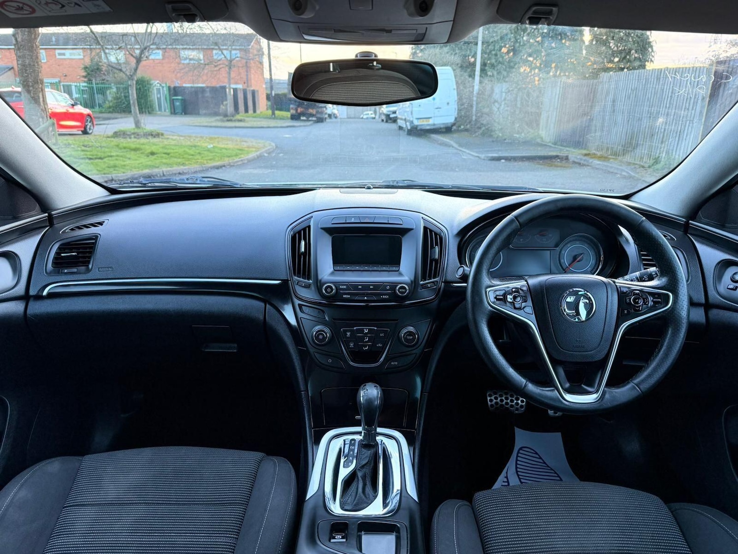 Used Vauxhall Insignia 2015 for sale - 77893007: Photo 25