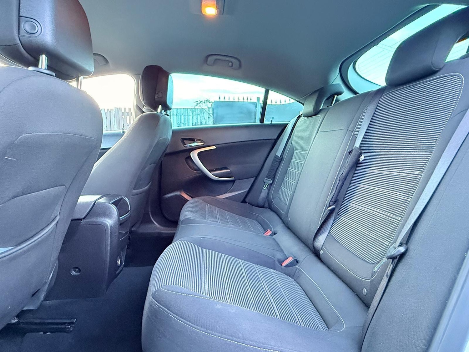 Used Vauxhall Insignia 2015 for sale - 77893007: Photo 27