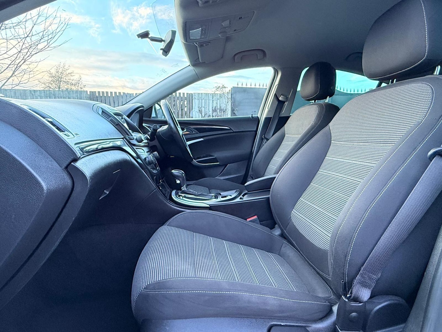 Used Vauxhall Insignia 2015 for sale - 77893007: Photo 44