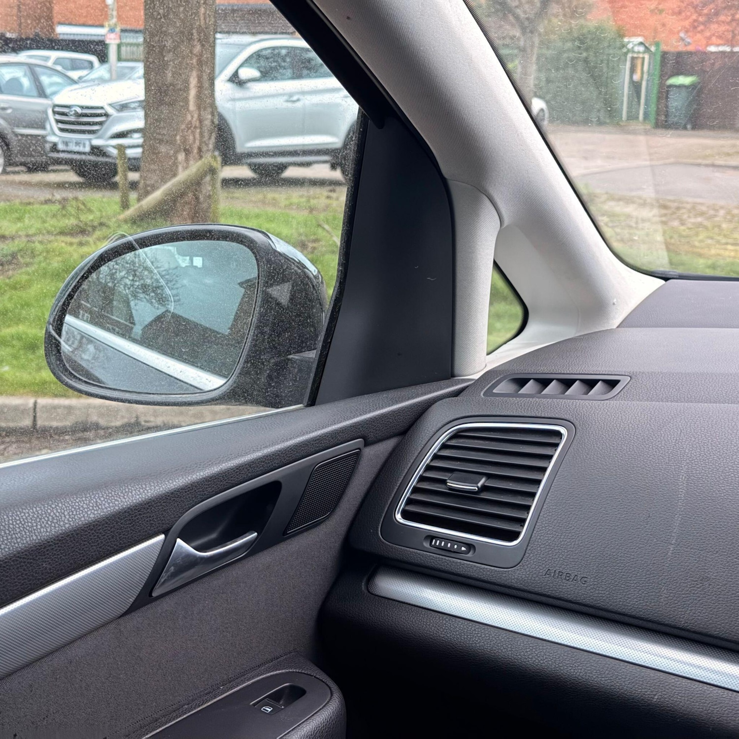 Used Volkswagen Sharan 2014 for sale - 78034324: Photo 40