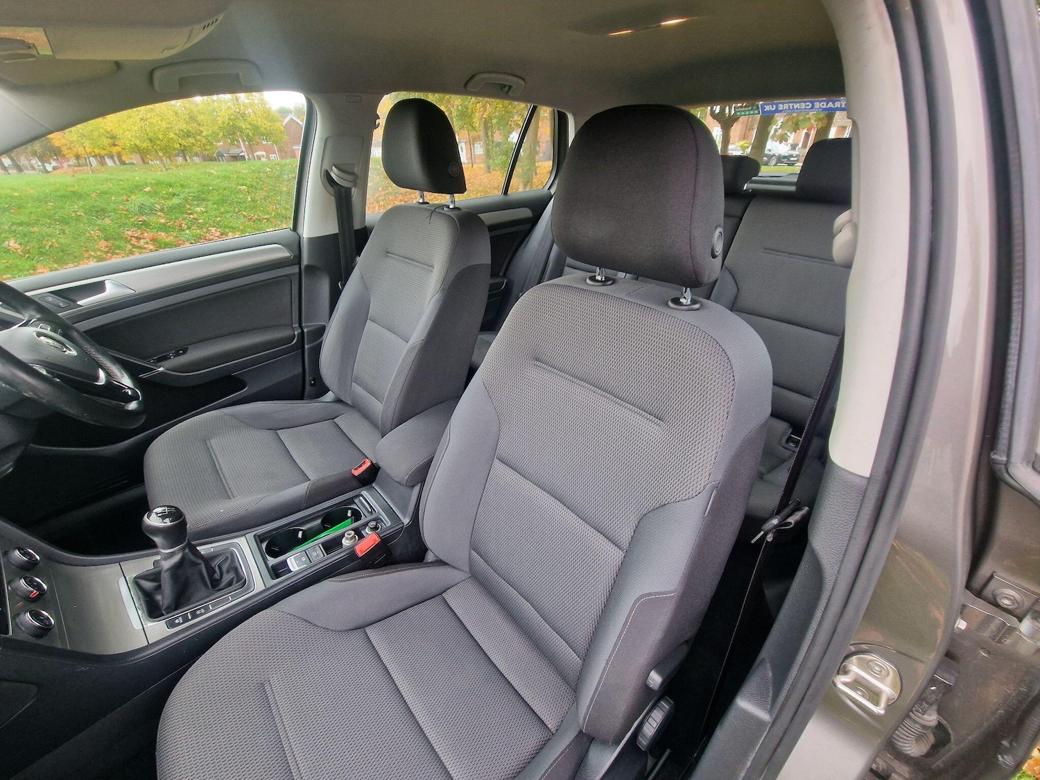 Used Volkswagen Golf 2016 for sale - 76318230: Photo 11