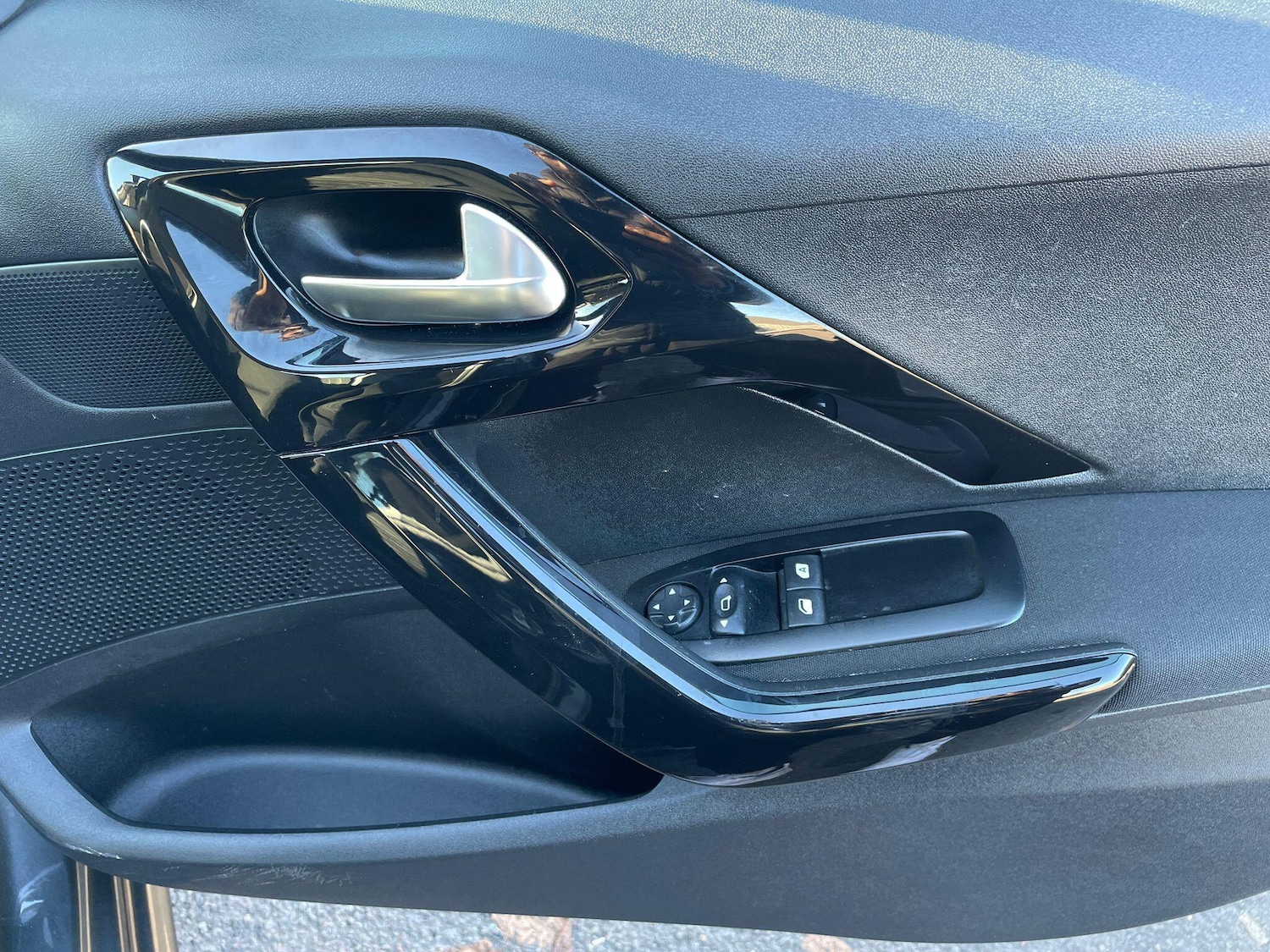 Used Peugeot 208 2014 for sale - 76646000: Photo 13