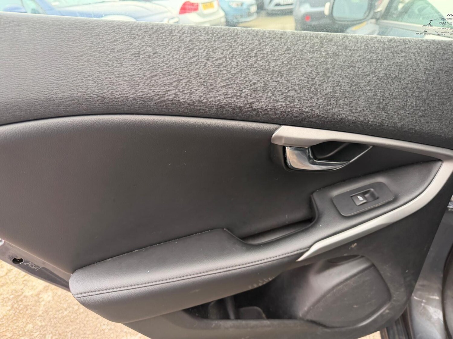 Used Volvo V40 for sale - 77559249: Photo 27