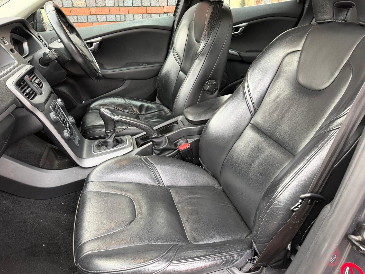 Used Volvo V40 for sale - 77559249: Photo 36