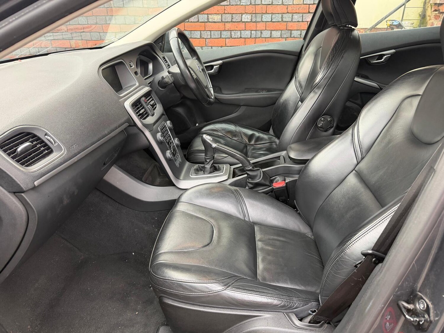 Used Volvo V40 for sale - 77559249: Photo 37